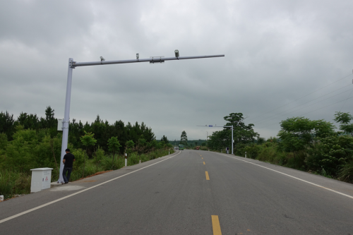 关于宁远县交警大队红l灯指挥pȝ和电子警察监控系l工E项目顺利中?></li>
                        </ul>
                    </div>

                    

                </div>
                <div   id="uew0ike8w4a"   class="m1ssr">
                    <div   id="uew0ike8w4a"   class=